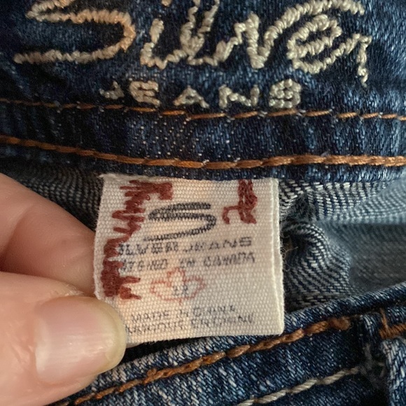 Silver - Picture 4 of 7